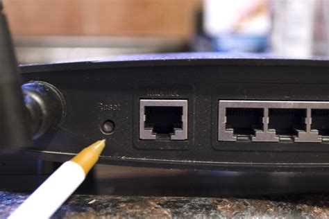 how to hook up comcast modem